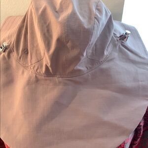 Lululemon Athletica. Flash $33